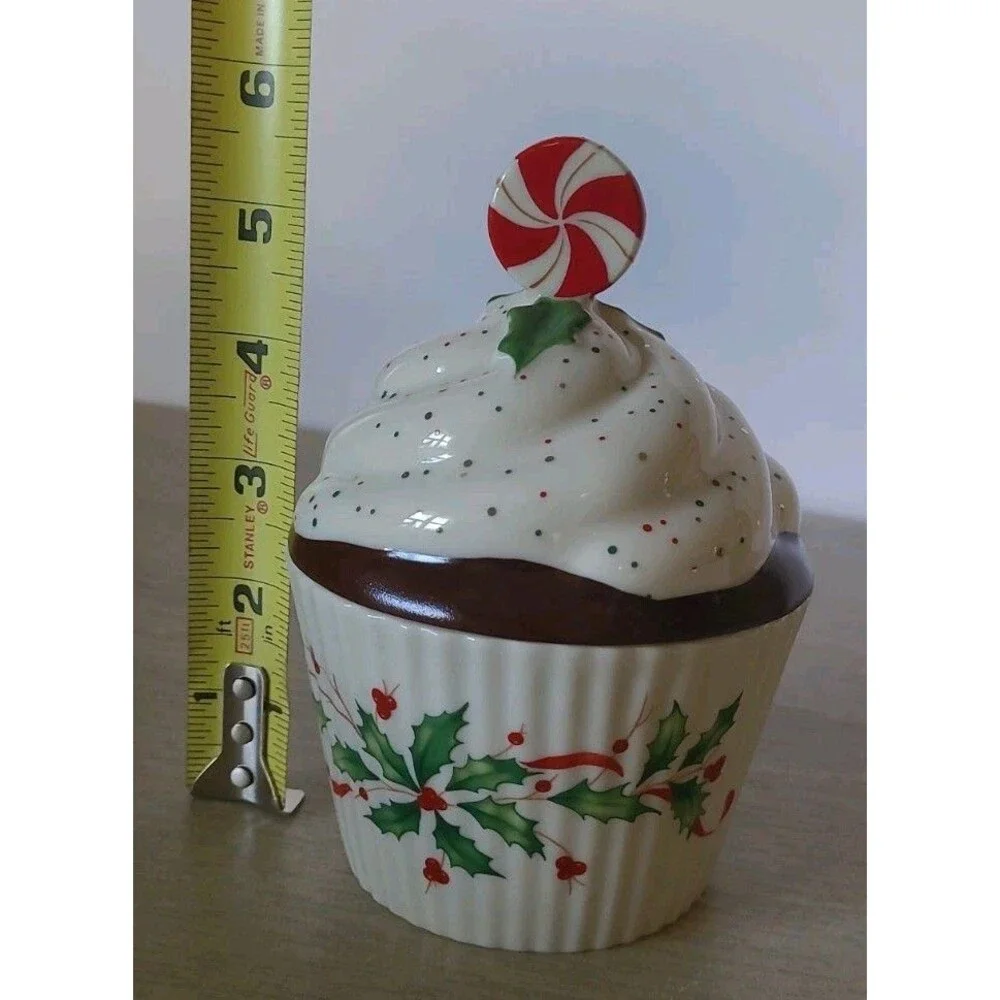 Lenox Hosting the Holidays Cupcake Covered Candy Dish Christmas New